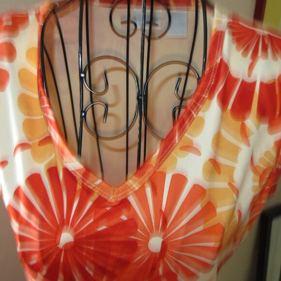 Pro Spirit V neck Orange floral knit top size s - Picture 4 of 8